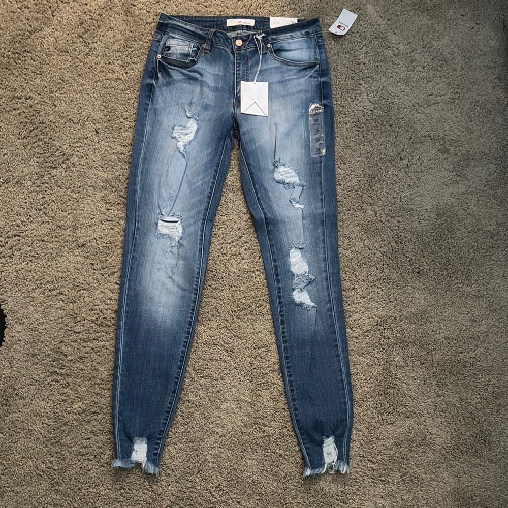 Stylish Blue Distressed Women's Jeans